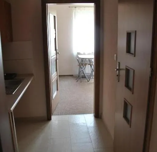 Wiktoria-bialy Jastrzębia Góra