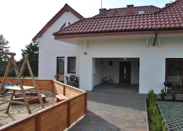 Wiktoria-bialy Rum i privatbostad