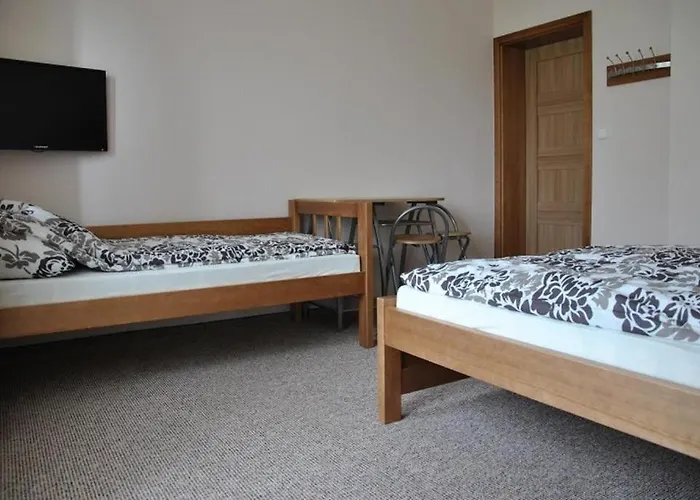 Wiktoria-bialy Rum i privatbostad